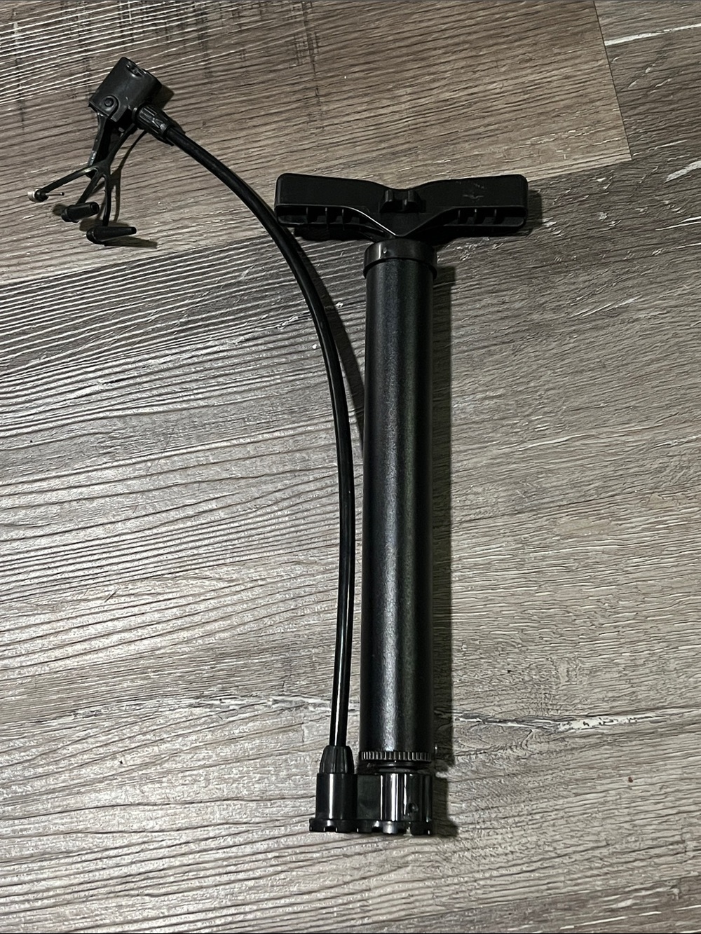 Compact Black Hand Pump with Dual Hoses